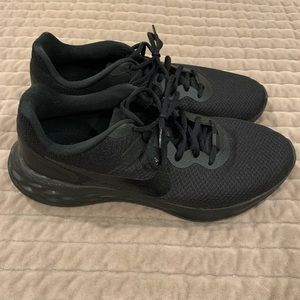 Men’s Nike sneaker
